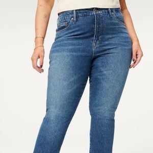 Good American Good Curve Straight